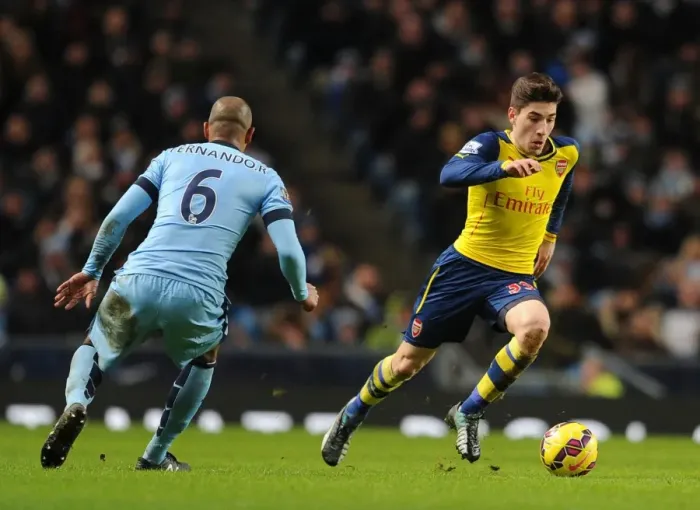 Framed Print : Hector Bellerin vs Fernando: Clash of the Titans - Manchester City vs Arsenal, Premier League 2014-15 Framed Print : Hector Bellerin vs Fernando: Clash of the Titans - Manchester City vs Arsenal, Premier League 2014-15