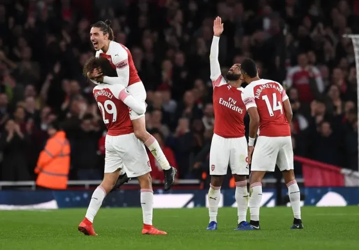 Framed Print : Hector Bellerin's Celebration: Arsenal's Victory Over Tottenham Hotspur (2018-19)