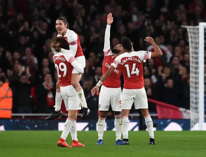 Framed Print : Hector Bellerin's Triumph: Arsenal's Glory Over Tottenham Hotspur (2018-19)