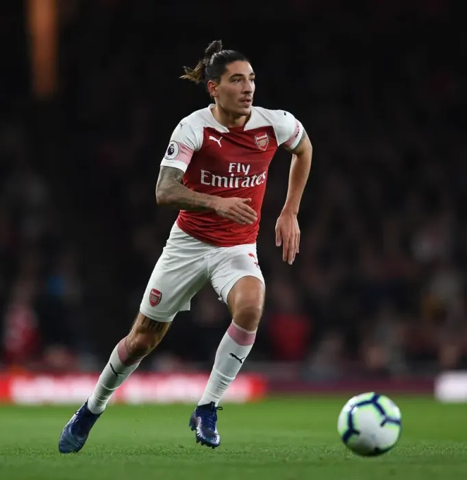Framed Print : Hector Bellerin's Unforgettable Performance: Arsenal's 3-1 Triumph Over Leicester City (October 2018) Framed Print : Hector Bellerin's Unforgettable Performance: Arsenal's 3-1 Triumph Over Leicester City (October 2018)
