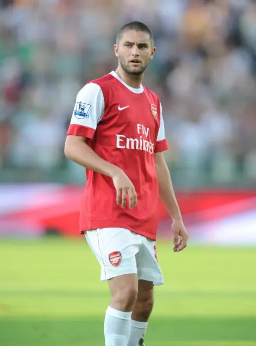 Framed Print : Henri Lansbury (Arsenal). Legia Warsaw 5: 6 Arsenal, Wojska Polskiego, Warsaw Framed Print : Henri Lansbury (Arsenal). Legia Warsaw 5: 6 Arsenal, Wojska Polskiego, Warsaw