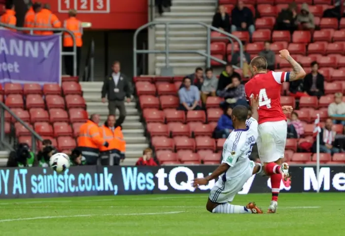 Framed Print : Henri Lansbury Scores for Arsenal Against Anderlecht in 2012 Pre-Season Framed Print : Henri Lansbury Scores for Arsenal Against Anderlecht in 2012 Pre-Season