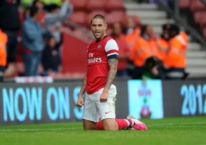 Framed Print : Henri Lansbury Scores for Arsenal in Pre-Season Win Against Anderlecht (2012)