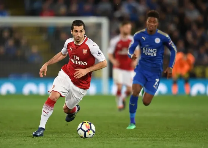 Framed Print : Henrikh Mkhitaryan: In Action for Arsenal vs Leicester City, Premier League 2017-18 Framed Print : Henrikh Mkhitaryan: In Action for Arsenal vs Leicester City, Premier League 2017-18