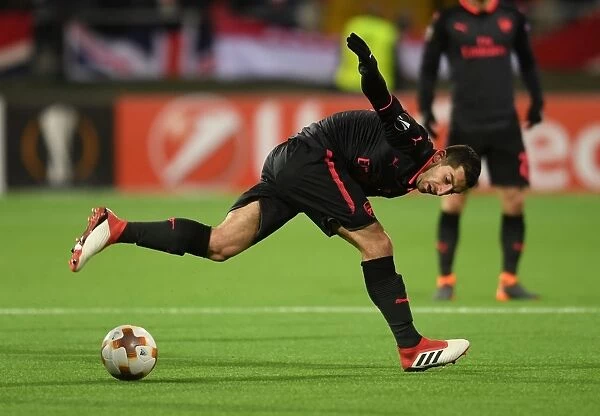 Henrikh Mkhitaryan in Action: Arsenal's Europa League Victory over Ostersunds FK, 2018