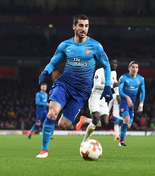 Henrikh Mkhitaryan in Action: Arsenal's Europa League Triumph over Östersunds FK, 2017-18