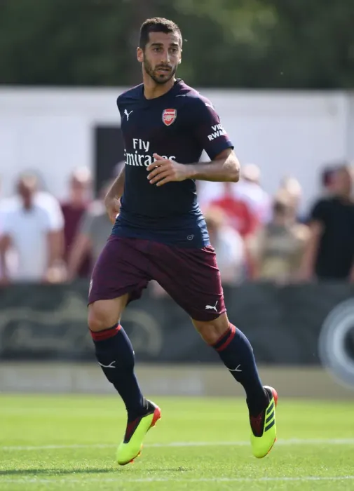Framed Print : Henrikh Mkhitaryan in Action: Arsenal's Pre-Season Clash at Borehamwood (2018)