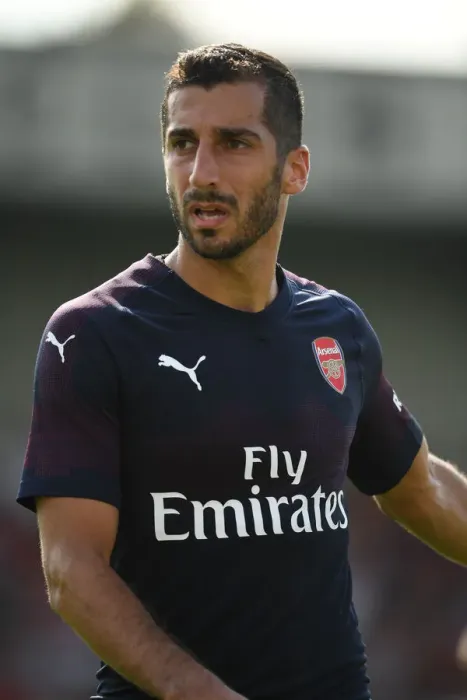 Framed Print : Henrikh Mkhitaryan in Action: Arsenal's Pre-Season Friendly vs Borehamwood (2018) Framed Print : Henrikh Mkhitaryan in Action: Arsenal's Pre-Season Friendly vs Borehamwood (2018)