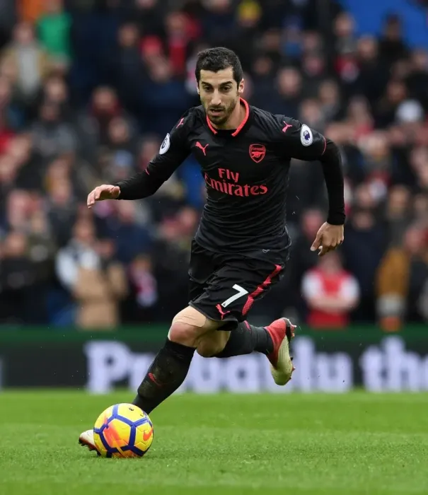 Framed Print : Henrikh Mkhitaryan in Action: Brighton & Hove Albion vs. Arsenal, Premier League 2017-18