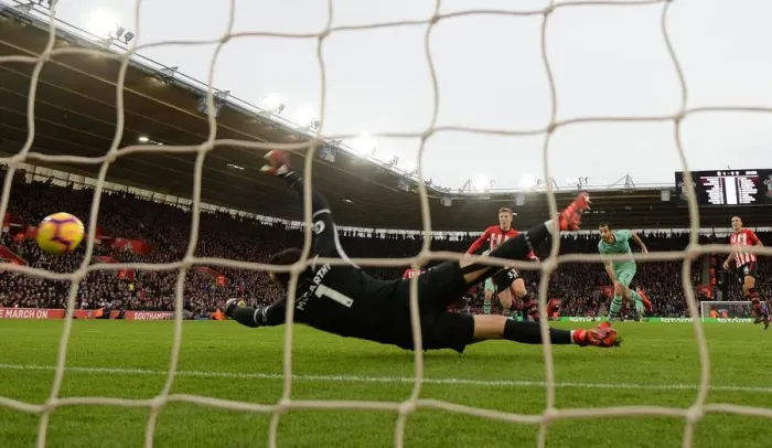 Framed Print : Henrikh Mkhitaryan Scores First Goal: Southampton vs. Arsenal, Premier League 2018-19