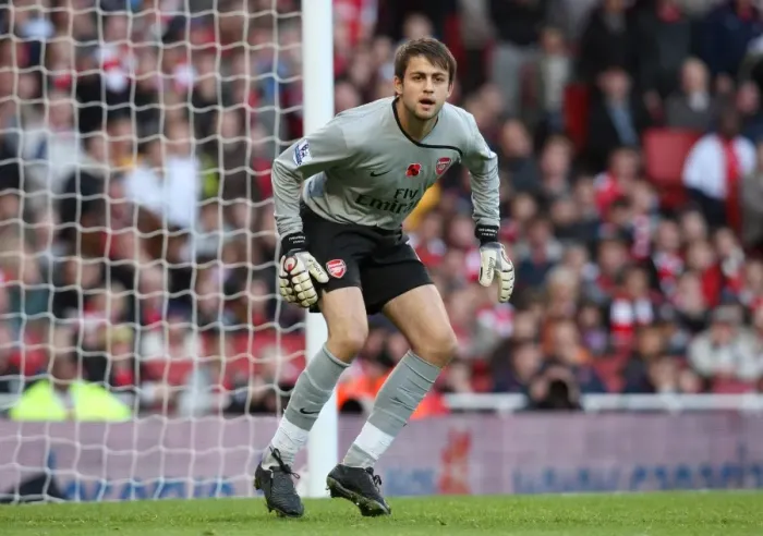 Framed Print : Heroic Lukasz Fabianski Leads Arsenal to 2-1 Victory Over Manchester United (08 / 11 / 08)