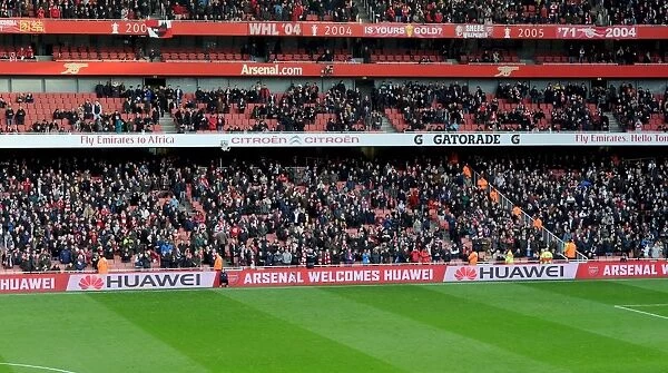 Huawei ad boards. Arsenal 2: 0 Fulham. Barclays Premier League. Emirates Stadium, 18  /  1  /  14