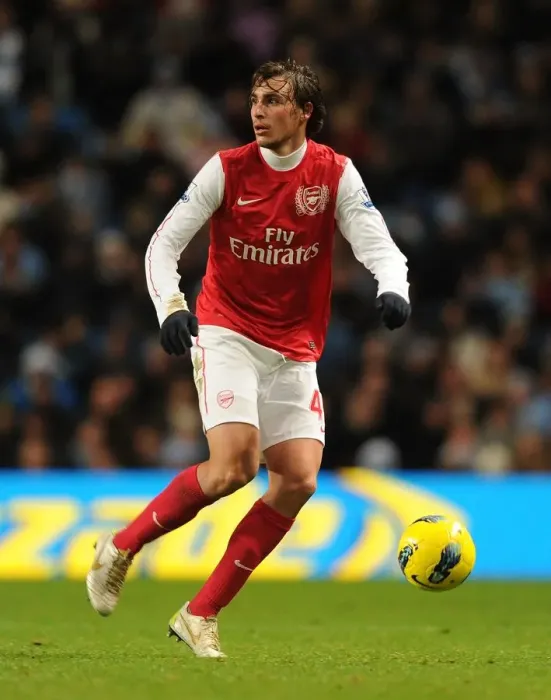 Framed Print : Ignasi Miquel: In Action Against Manchester City, Premier League 2011-12 Framed Print : Ignasi Miquel: In Action Against Manchester City, Premier League 2011-12