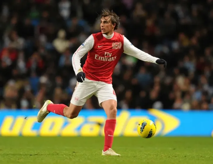 Framed Print : Ignasi Miquel Faces Manchester City: Arsenal vs. Manchester City, Premier League 2011-12 Framed Print : Ignasi Miquel Faces Manchester City: Arsenal vs. Manchester City, Premier League 2011-12