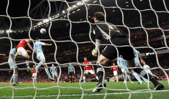 Framed Print : Ignasi Miquel Scores Arsenal's Fifth Goal Against Coventry City in Capital One Cup Match