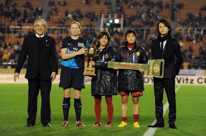 Framed Print : INAC Kobe vs. Arsenal Ladies: A 1-1 Thriller - Kawasumi vs. Ludlow Rivalry at Charity Match in Nishigaoka Stadium, Tokyo