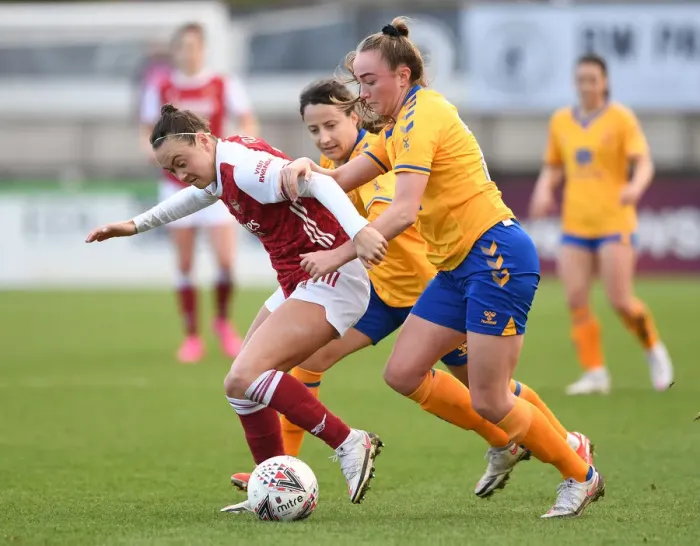 Framed Print : Intense Battle: Arsenal Women vs. Everton Women in FA WSL Match (2020-21) Framed Print : Intense Battle: Arsenal Women vs. Everton Women in FA WSL Match (2020-21)