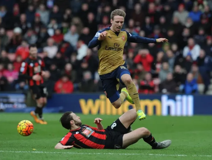 Framed Print : Intense Battle: Monreal vs. Arter at Bournemouth's The Vitality Stadium - Arsenal vs. Bournemouth, Premier League 2015-16
