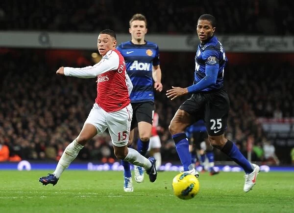 Intense Battle: Oxlade-Chamberlain vs Valencia - Arsenal vs Manchester United (2011-12)