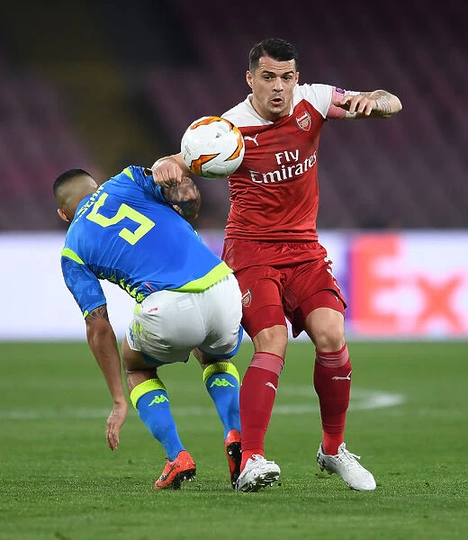 Intense Clash: Xhaka vs Allan - UEFA Europa League Quarterfinal: Napoli vs Arsenal (2018-19)