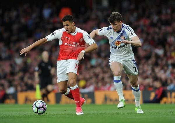 Intense Face-Off: Alexis Sanchez vs. Billy Jones - Premier League Battle