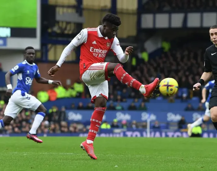 Framed Print : Intense Moment: Bukayo Saka in Action - Arsenal vs. Everton, Premier League 2022-23 Framed Print : Intense Moment: Bukayo Saka in Action - Arsenal vs. Everton, Premier League 2022-23
