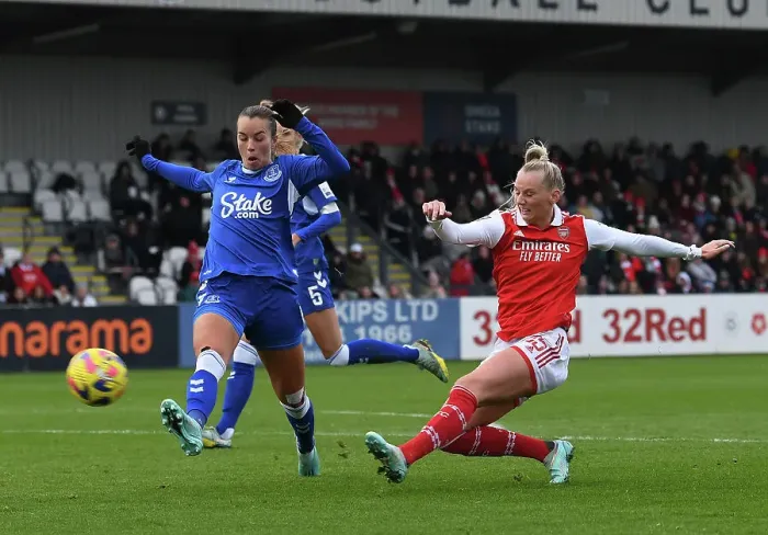 Framed Print : Intense Rivalry: Blackstenius vs. Sevecke Showdown - Arsenal Women vs. Everton Women, FA Women's Super League Framed Print : Intense Rivalry: Blackstenius vs. Sevecke Showdown - Arsenal Women vs. Everton Women, FA Women's Super League