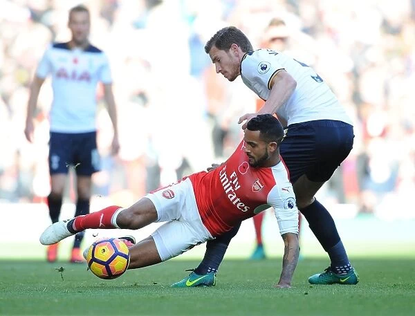 Intense Rivalry: Walcott vs. Vertonghen - The Battle at the Emirades (Arsenal vs. Tottenham Hotspur, 2016-17)