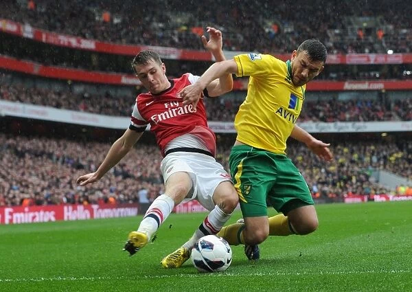 Intense Tackle: Aaron Ramsey vs. Robert Snodgrass, Arsenal vs. Norwich, Premier League 2012-13