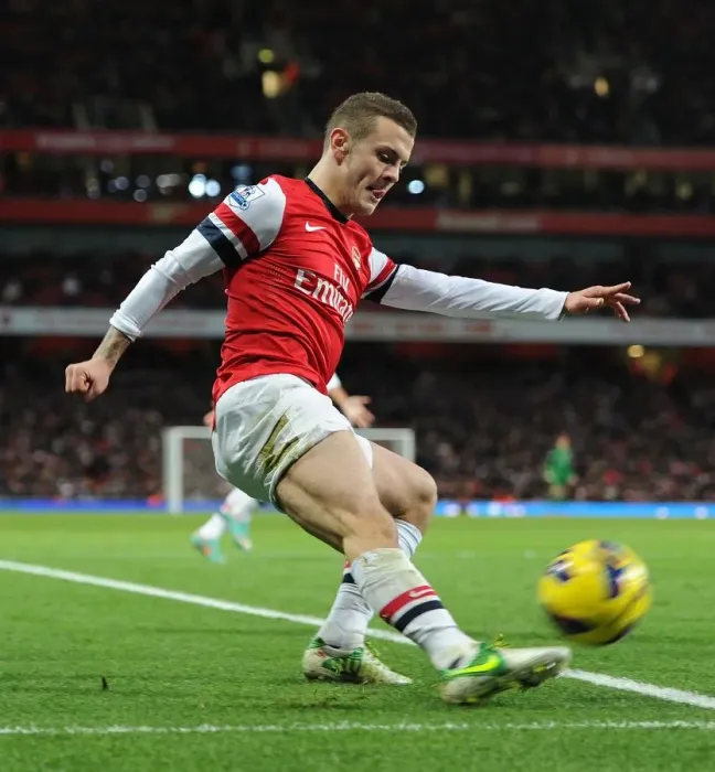 Framed Print : Jack Wilshere in Action: Arsenal vs Swansea City, Premier League 2012-13
