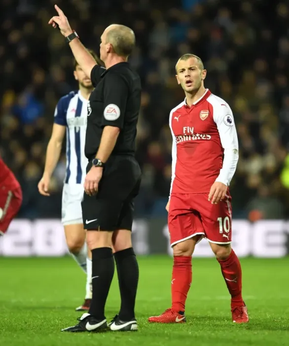 Framed Print : Jack Wilshere in Action: West Bromwich Albion vs. Arsenal, Premier League (2017-18) Framed Print : Jack Wilshere in Action: West Bromwich Albion vs. Arsenal, Premier League (2017-18)