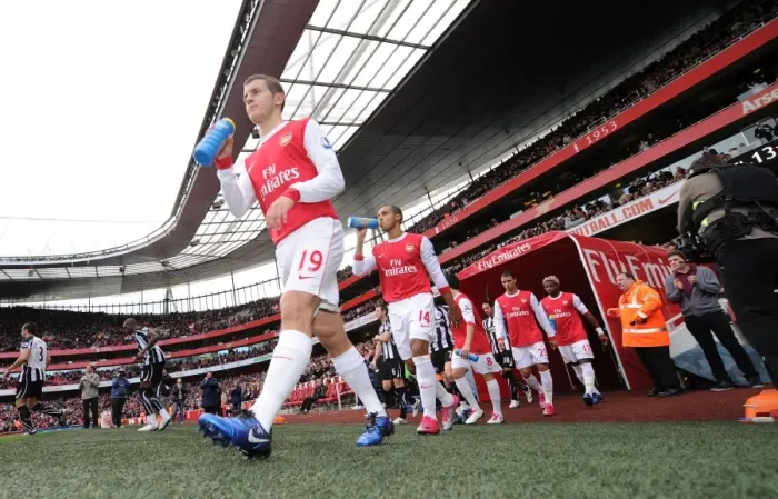Framed Print : Jack Wilshere (Arsenal). Arsenal 0: 1 Newcastle United, Barclays Premier League Framed Print : Jack Wilshere (Arsenal). Arsenal 0: 1 Newcastle United, Barclays Premier League