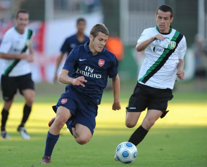 Framed Print : Jack Wilshere (Arsenal) Bence Iszlia (Szombathelyi)