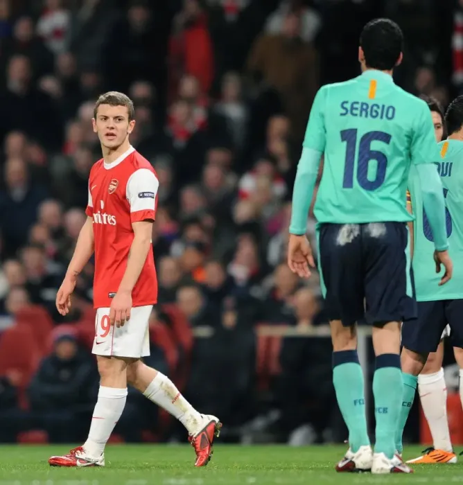 Framed Print : Jack Wilshere (Arsenal) Sergio Busquets (Barcelona). Arsenal 2: 1 Barcelona