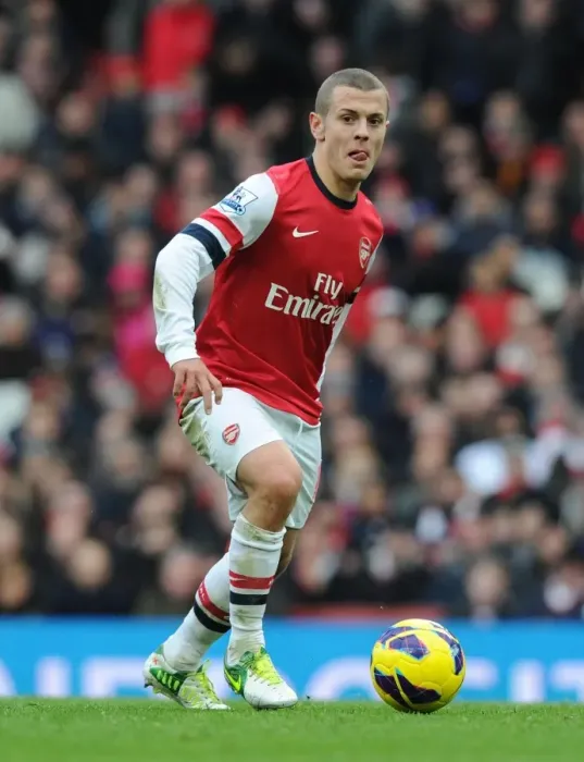 Framed Print : Jack Wilshere: Midfield Mastermind in Action for Arsenal vs. Queens Park Rangers, 2012-13