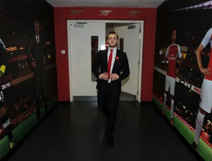 Framed Print : Jack Wilshere: The North London Derby Battle (2015-16) Framed Print : Jack Wilshere: The North London Derby Battle (2015-16)