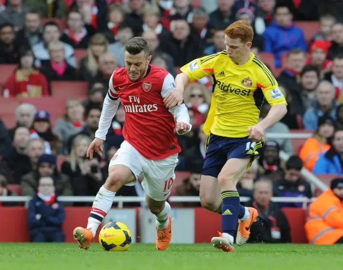 Framed Print : Jack Wilshere Outmaneuvers Jack Colback: Arsenal vs Sunderland, Premier League 2013-14