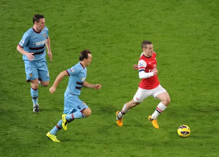 Framed Print : Jack Wilshere Outruns Noble and Nolan: Arsenal vs West Ham United, Premier League 2012-13 Framed Print : Jack Wilshere Outruns Noble and Nolan: Arsenal vs West Ham United, Premier League 2012-13