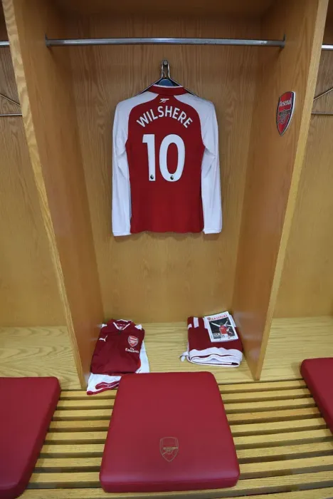 Framed Print : Jack Wilshere: Pre-Match Focus at Arsenal's Emirates Stadium (Arsenal v Stoke City, 2017-18) Framed Print : Jack Wilshere: Pre-Match Focus at Arsenal's Emirates Stadium (Arsenal v Stoke City, 2017-18)