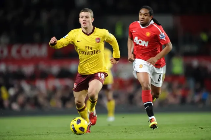 Framed Print : Jack Wilshere vs Anderson: Manchester United vs Arsenal, 13 / 12 / 10, Barclays Premier League, Old Trafford Framed Print : Jack Wilshere vs Anderson: Manchester United vs Arsenal, 13 / 12 / 10, Barclays Premier League, Old Trafford