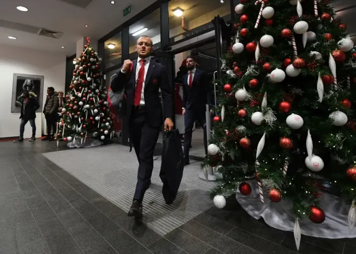Framed Print : Jack Wilshere's Arrival at Emirates Stadium: Arsenal vs Huddersfield Town, Premier League 2017-18
