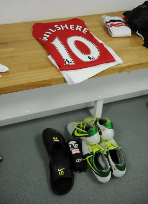 Framed Print : Jack Wilshere's Arsenal Gear: Norwich City vs Arsenal, 2012-13 Premier League