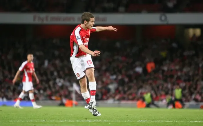 Framed Print : Jack Wilshere's Stunner: Arsenal's 5th Goal vs. Sheffield United (6-0) Framed Print : Jack Wilshere's Stunner: Arsenal's 5th Goal vs. Sheffield United (6-0)
