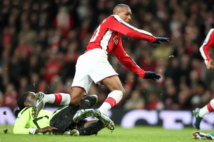 Framed Print : Jay Simpson's Debut Goal: Arsenal Crushes Wigan 3-0 in Carling Cup Framed Print : Jay Simpson's Debut Goal: Arsenal Crushes Wigan 3-0 in Carling Cup