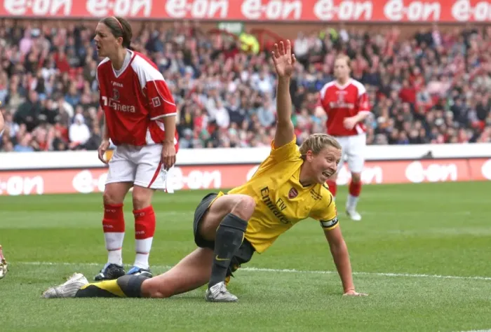 Framed Print : Jayne Ludlow celebrates scoring her 1st goal Arsenals 2nd Framed Print : Jayne Ludlow celebrates scoring her 1st goal Arsenals 2nd