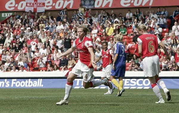 Jayne Ludlow celebrates scoring Arsenals 2nd goal