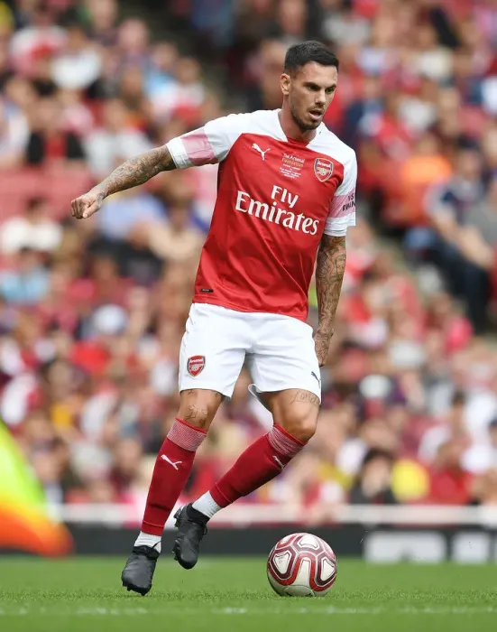 Framed Print : Jeremie Aliadiere Shines in Arsenal Legends vs. Real Madrid Legends Clash: A Battle of Football Greats