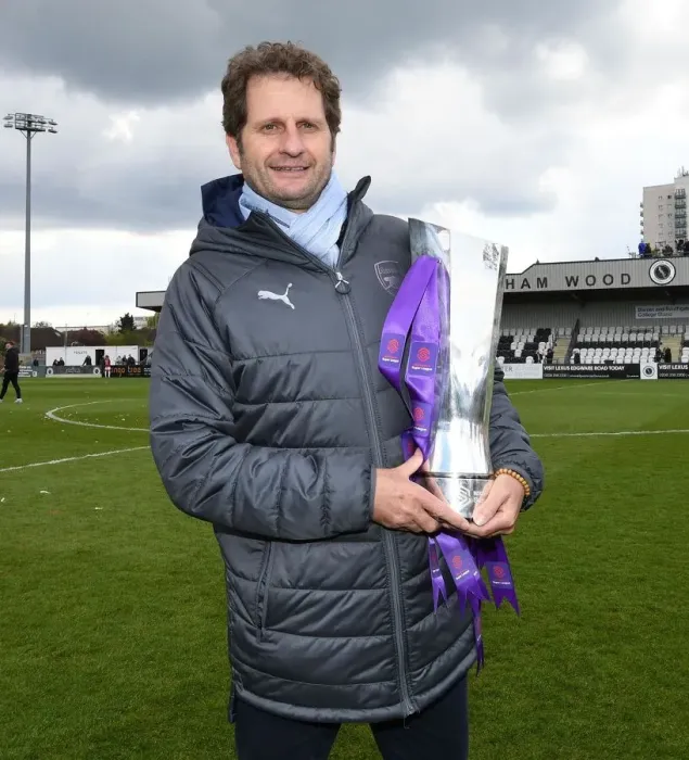 Framed Print : Joe Montemurro Lifts WSL Trophy after Arsenal Women's Victory over Manchester City Framed Print : Joe Montemurro Lifts WSL Trophy after Arsenal Women's Victory over Manchester City