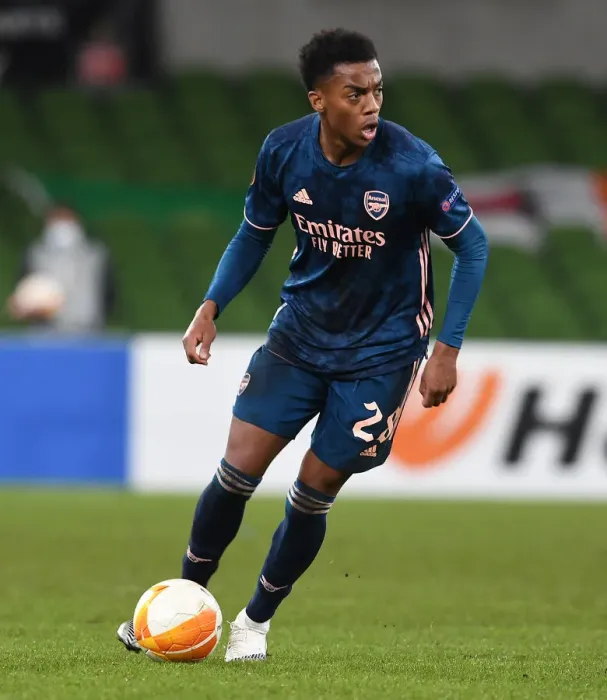 Framed Print : Joe Willock in Action: Arsenal vs. Dundalk - UEFA Europa League (December 2020) Framed Print : Joe Willock in Action: Arsenal vs. Dundalk - UEFA Europa League (December 2020)
