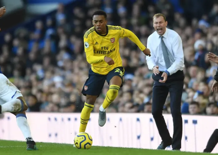Framed Print : Joe Willock in Action: Everton vs Arsenal, Premier League 2019-20 Framed Print : Joe Willock in Action: Everton vs Arsenal, Premier League 2019-20